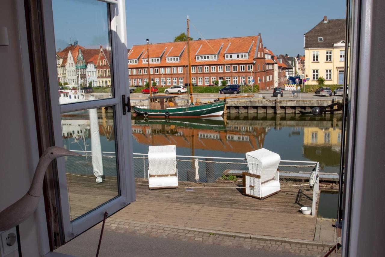 Hotel Das Brueckenhaus Glückstadt Buitenkant foto